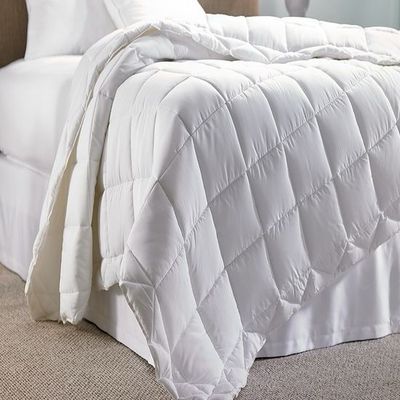 Fornecimento de hotéis Tecido de algodão Microfibra Colchão para roupa de cama Quilt confort